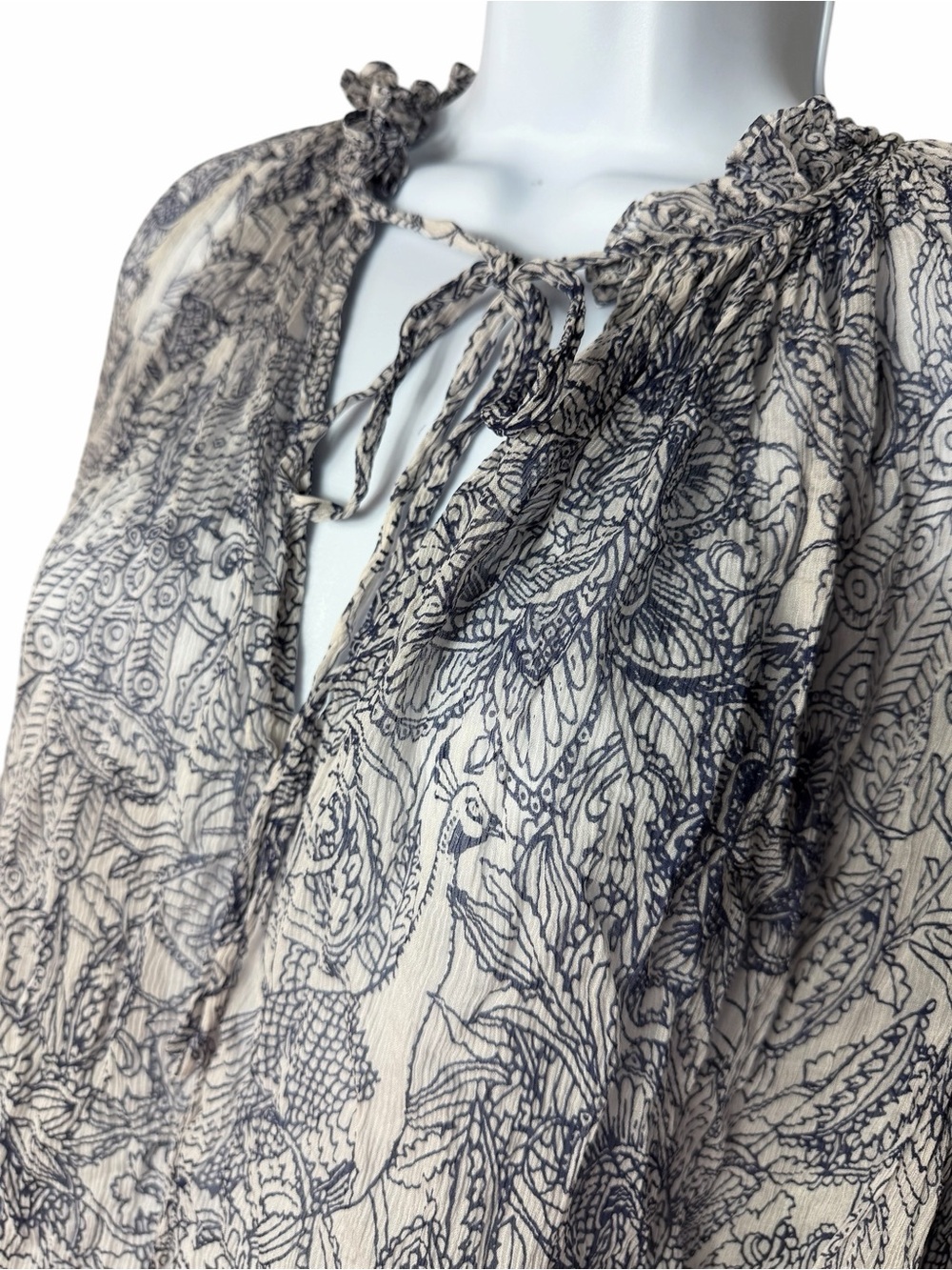 Boden Icons Wilsford Top Blouse 100% Silk Flowy Sheer Size Medium Floral Ruffle - Picture 7 of 11